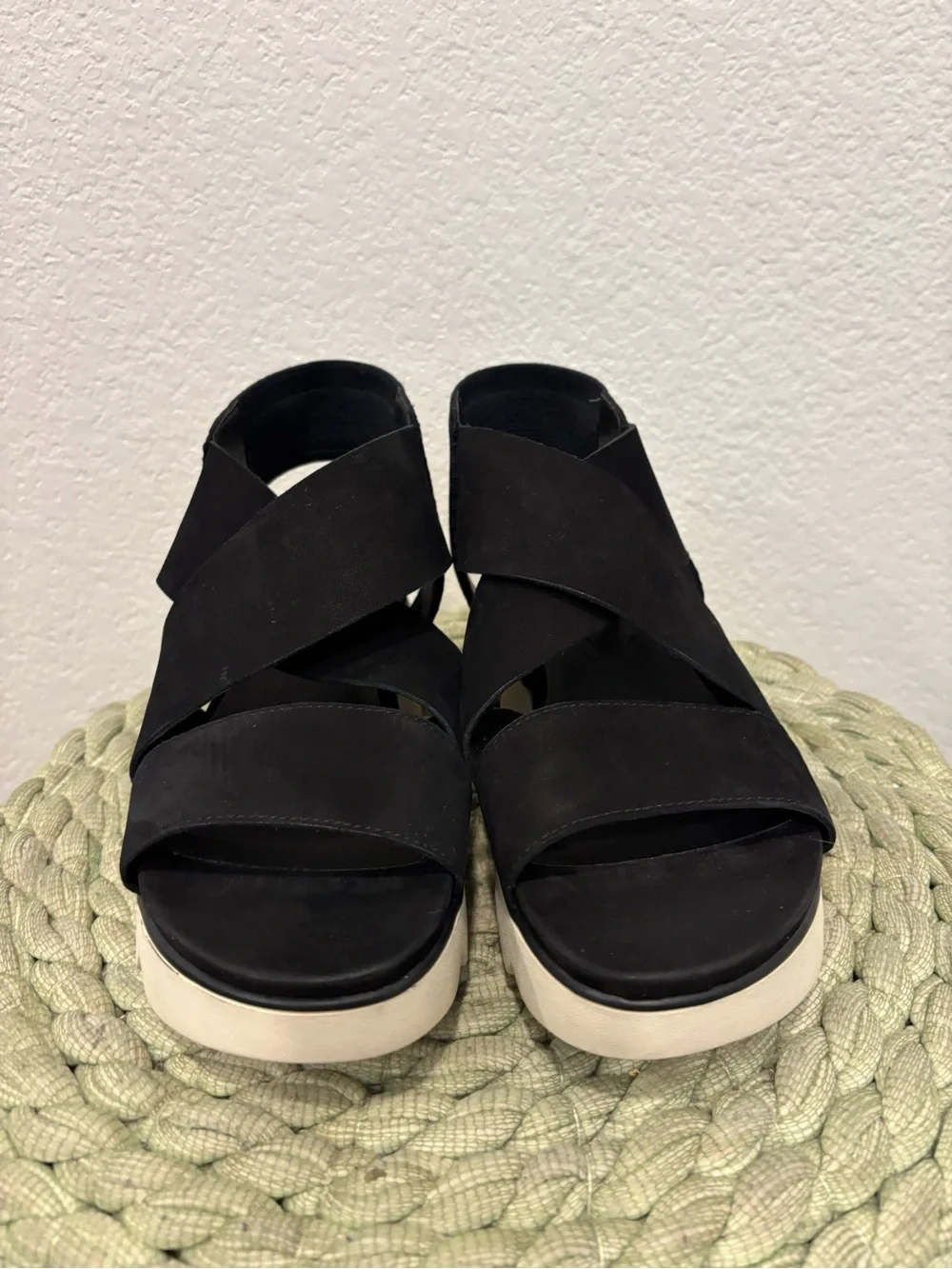 Eileen Fisher Chant Tumbled Black Leather Wedge Sandal Size 10